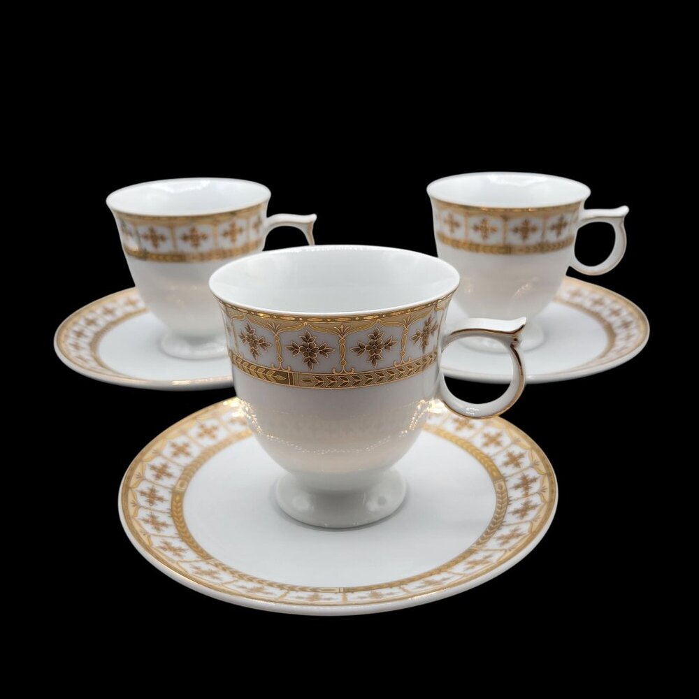 Fine Porcelain Cups and Saucers Gold White Band Shooting Star Set of 3